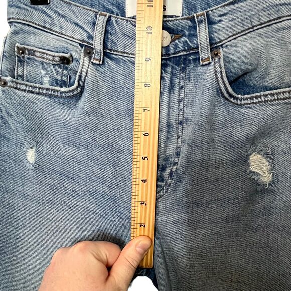 Welcome to my closet! - Picture 9 of 10